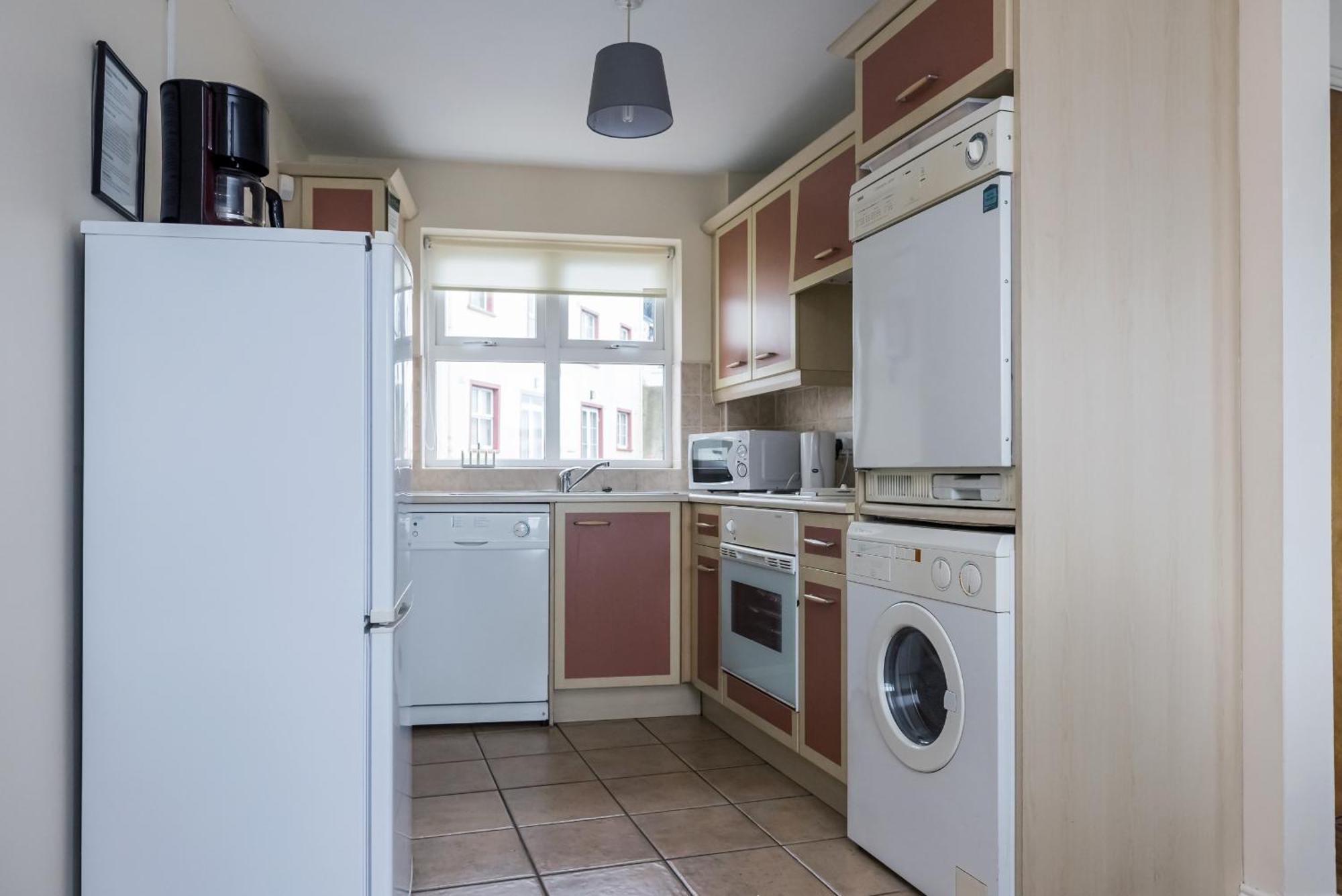 Ocean View - 2 Bedroom Townhouse Bundoran Exterior photo