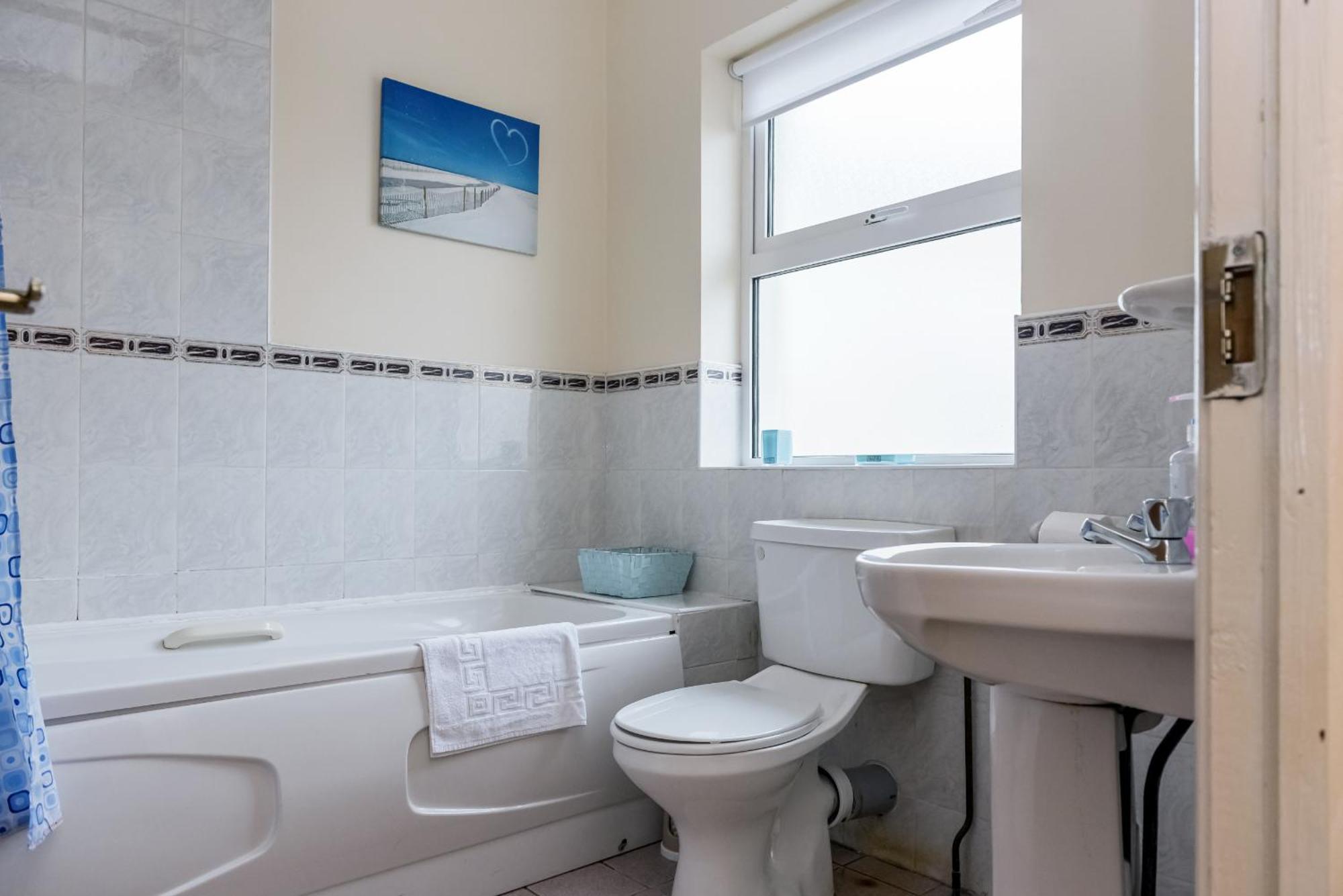 Ocean View - 2 Bedroom Townhouse Bundoran Exterior photo