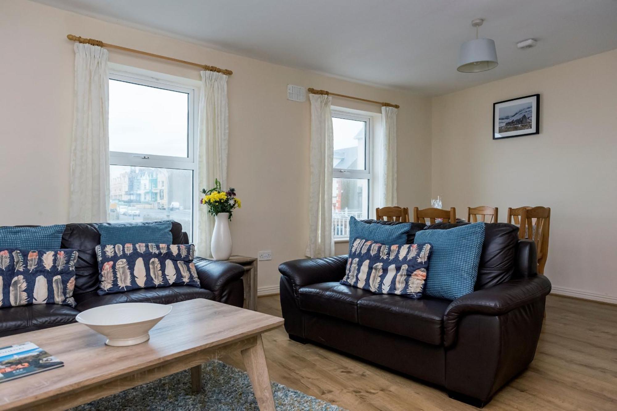 Ocean View - 2 Bedroom Townhouse Bundoran Exterior photo